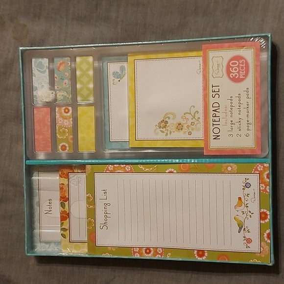 Dena Designs Notepad Set - Picture 1 of 3